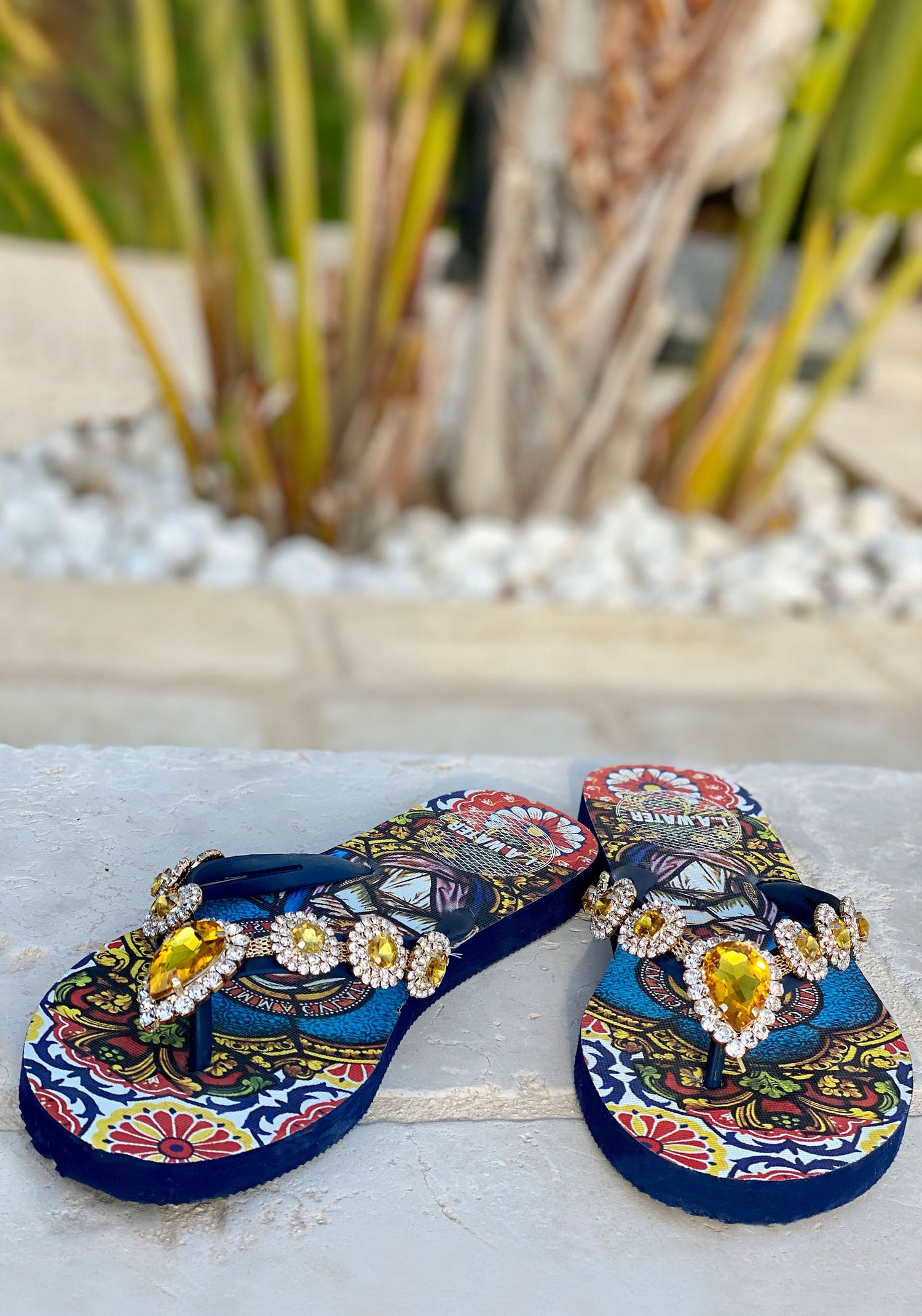 FLIP FLOP