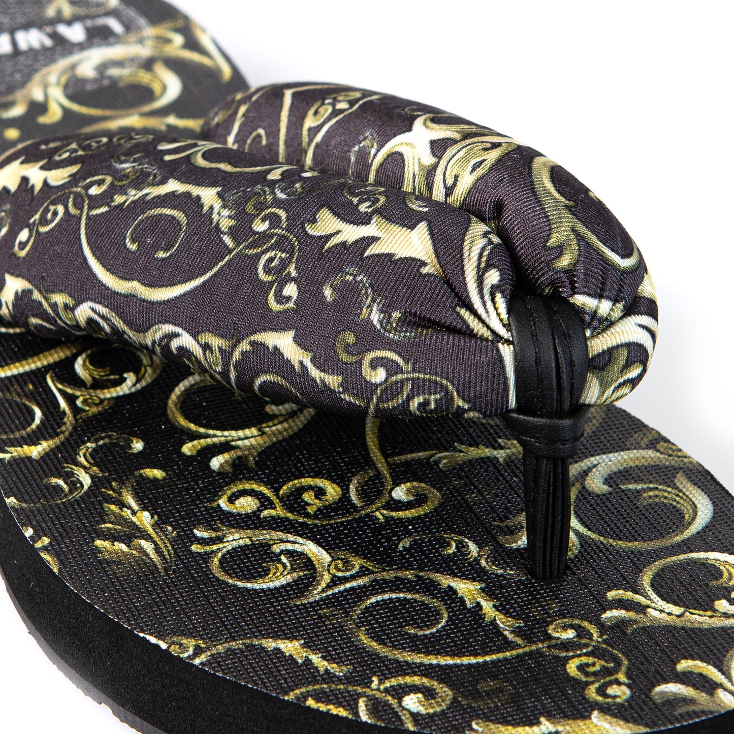 BLACK QUEEN SLIPPERS